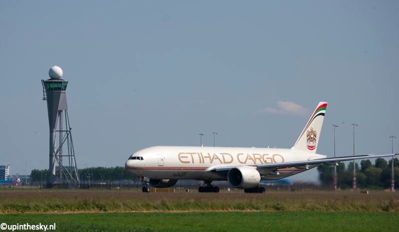 Etihad_Cargo_©