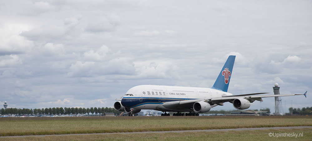 China_Southern_A380_Emirates_Schiphol_3