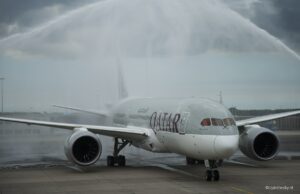 Qatar_787_Schiphol_Inaugurele_vlucht_7