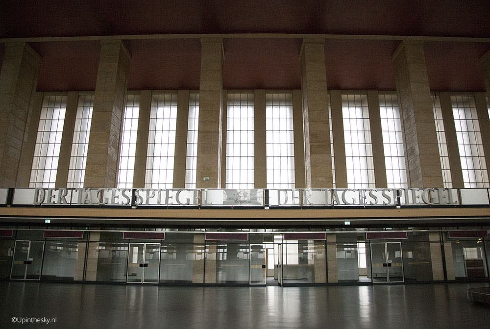 Tempelhof_Vertrekhal_3_taxfree