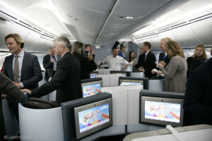 KLM_787_Welcome_Flight_7_Business_class