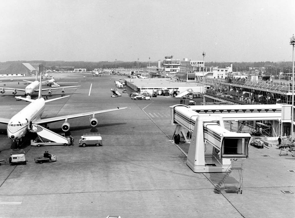 (c) Schiphol