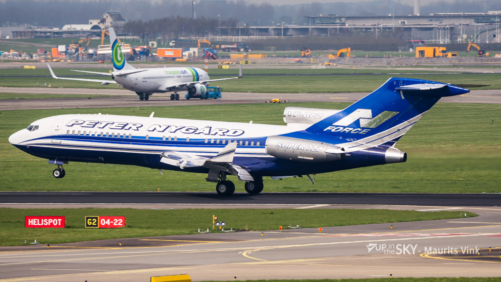 Boeing_727_Peter_Nygard2