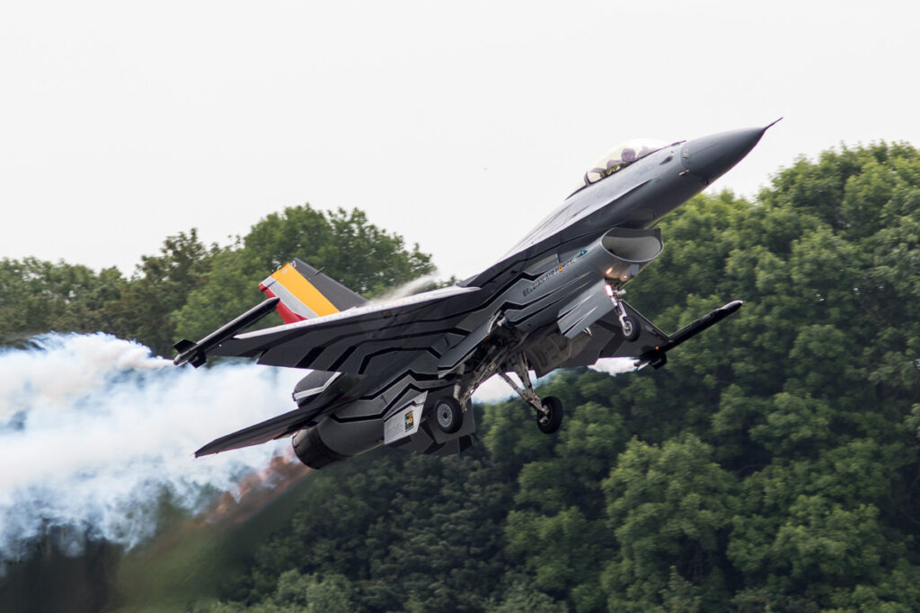 Belgische Luchtmachtdagen in teken van vervanging F-16 | Foto’s