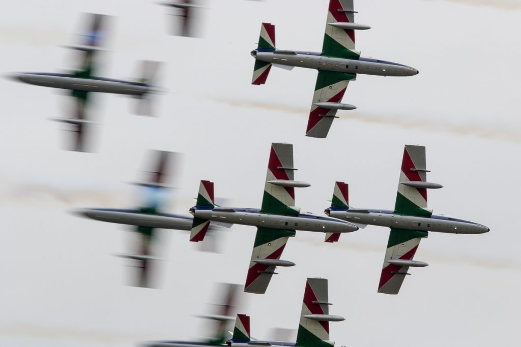 Frecce Tricolori © Leonard van den Broek