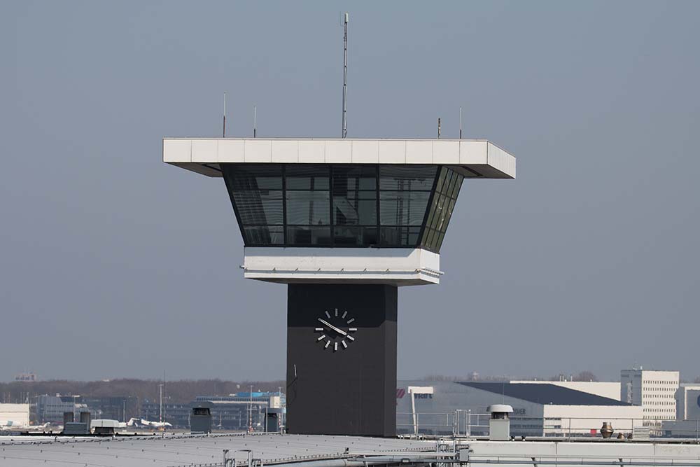 Toen Schiphol uitbreidde voor de Jumbo’s | Video