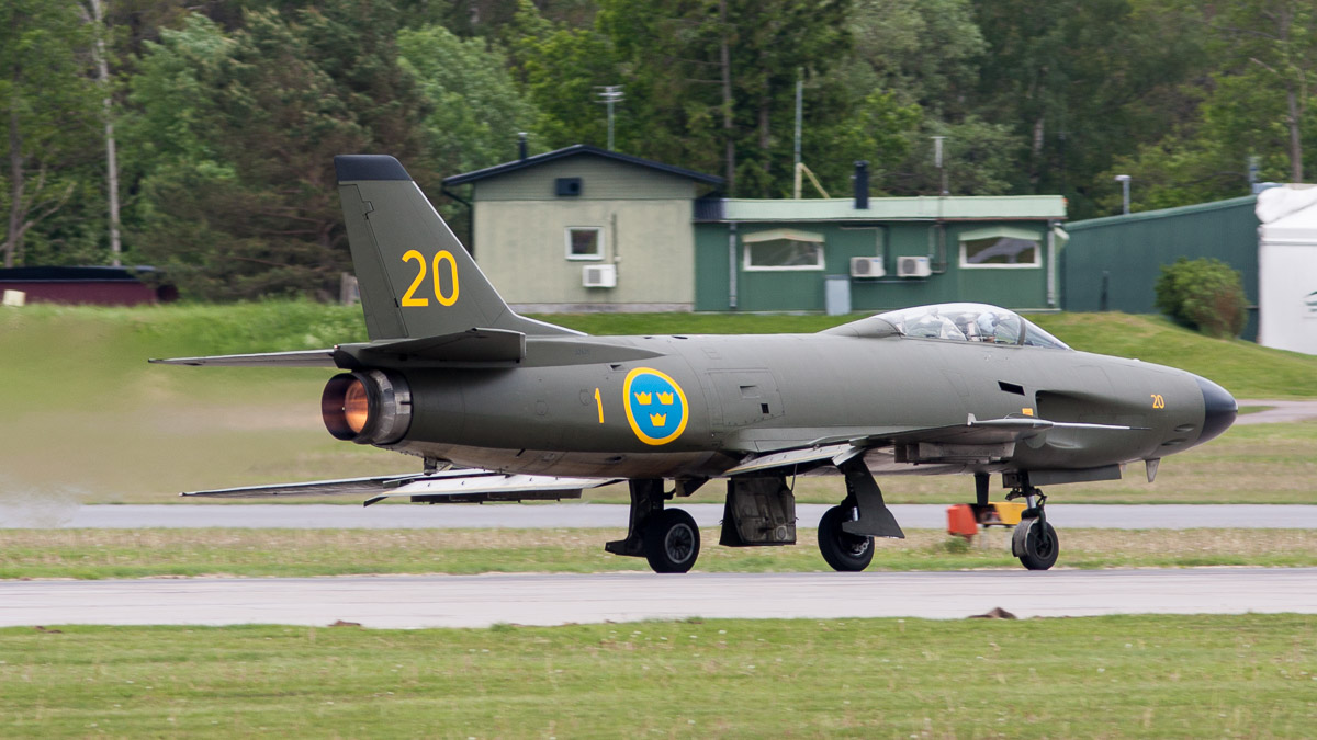 Een Saab J32 Lansen © Leonard van den Broek