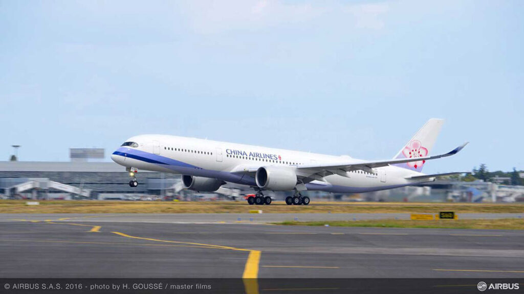 China Airlines neemt eerste A350-900 in ontvangst