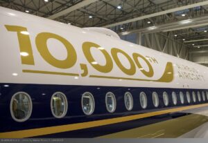 10-000_airbus_a350_singapore