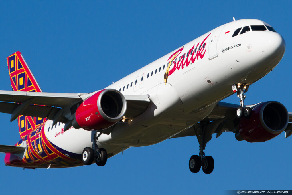 ‘Nepstewardess’ valt door de mand