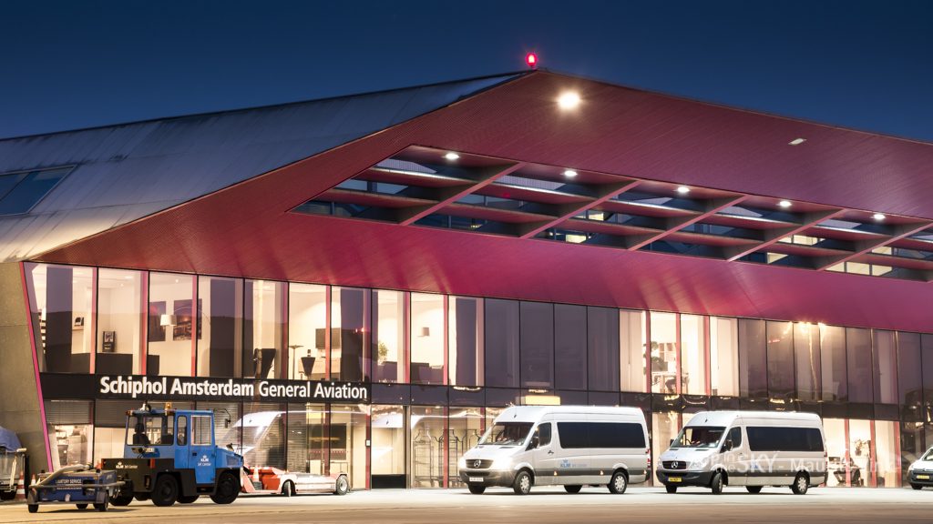 KLM verkoopt KLM Jet Center aan Zwitsers Jet Aviation