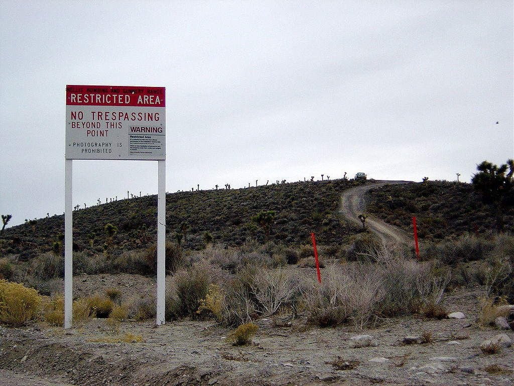 Luchtvaartverhalen 3 : Area 51 | Longread