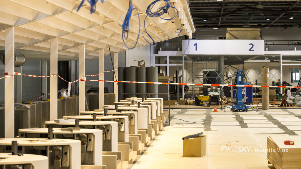 De hal krijgt vijf security lanes.