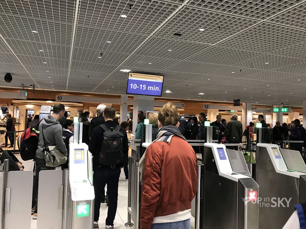 Beveiligers willen weg van Schiphol