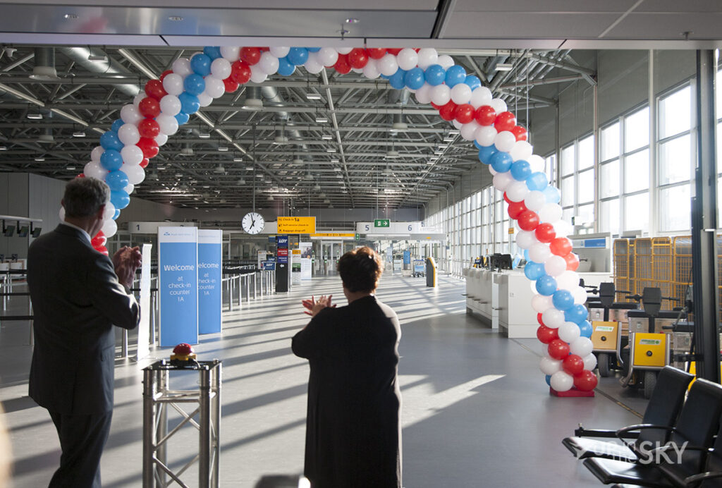 Tijdelijke hal Schiphol kost 34 miljoen euro