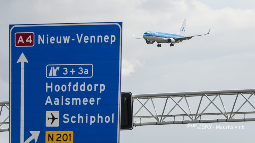 Tractoren maandag verboden op wegen rond Schiphol