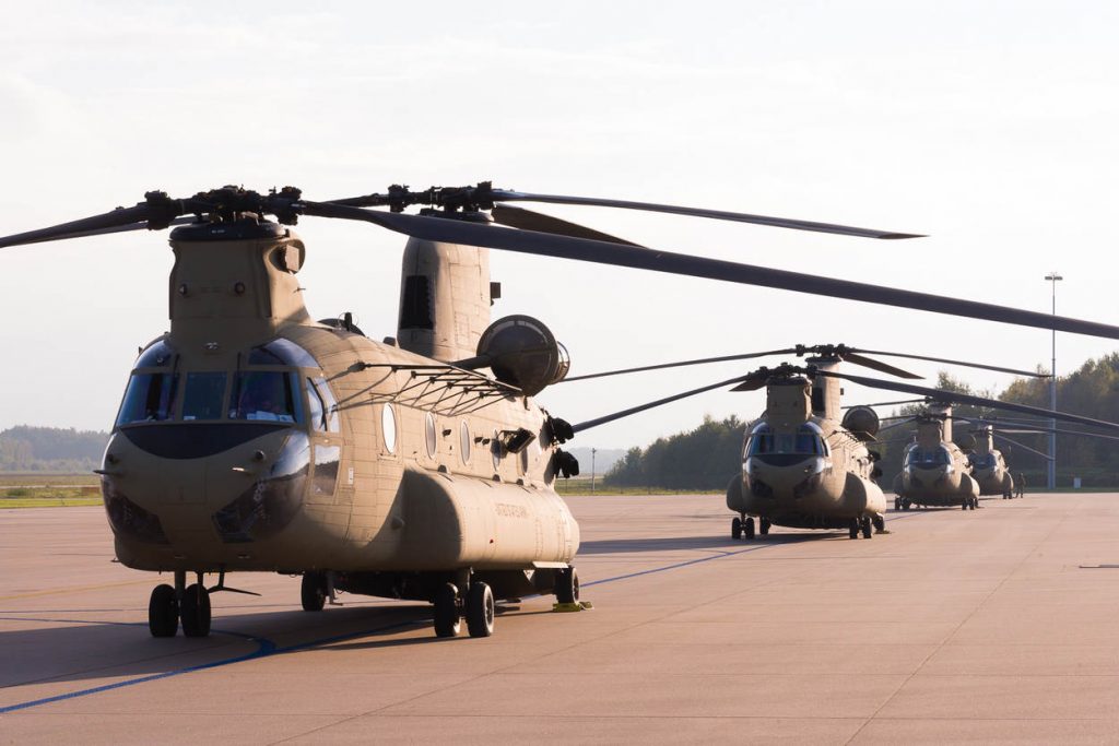 400 Amerikaanse Chinooks aan de grond
