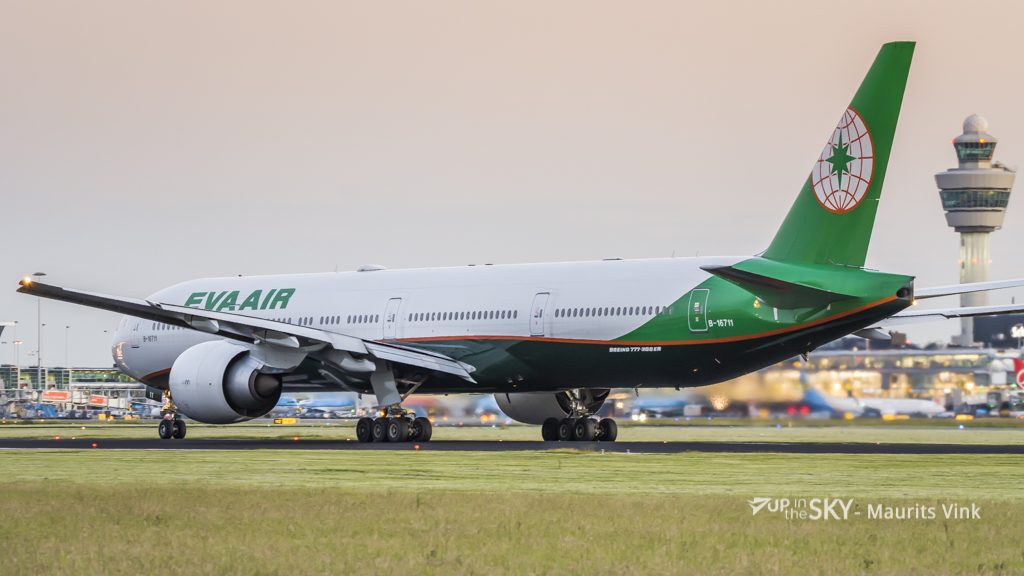 Staking EVA Air voorbij