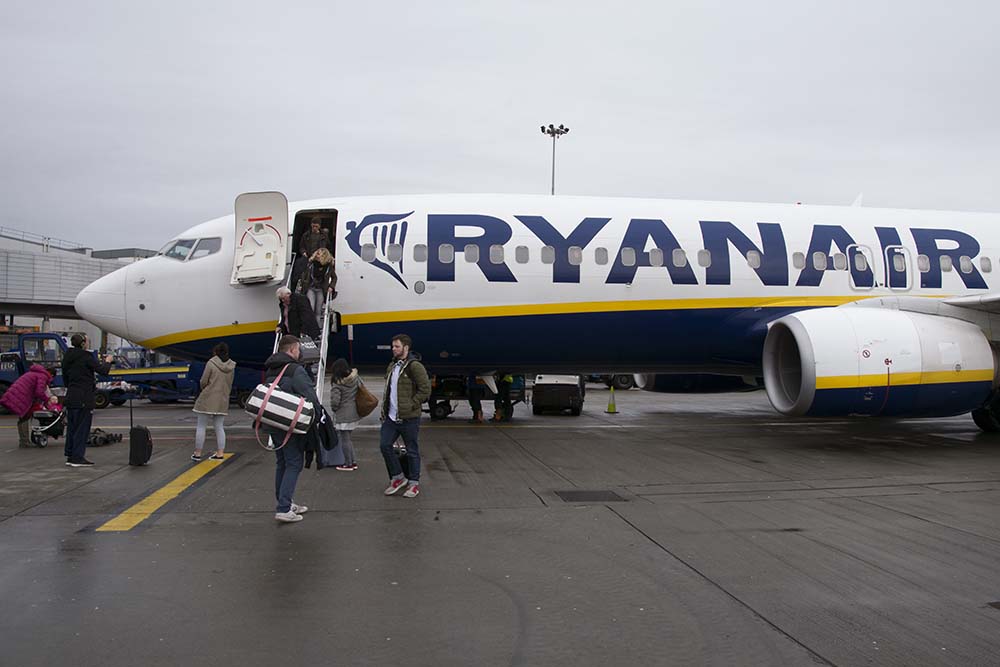 Ryanair dunt enige Duitse binnenlandse route flink uit