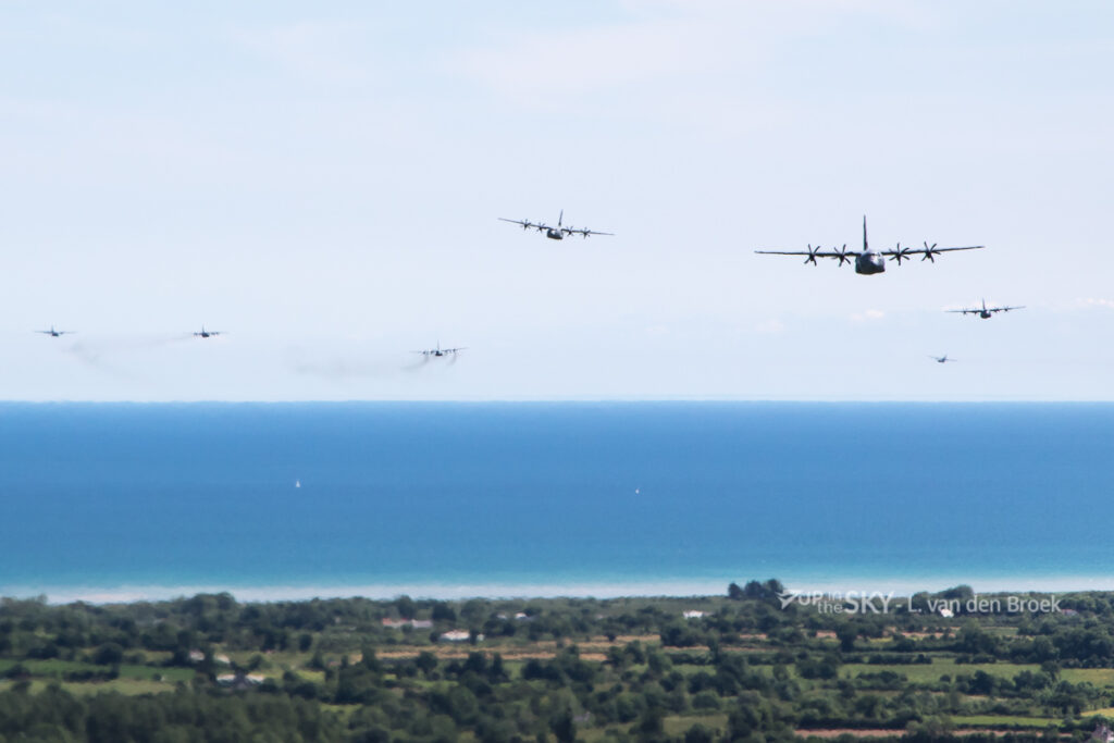 Parachutistenlandingen in Normandië 74 jaar na D-Day