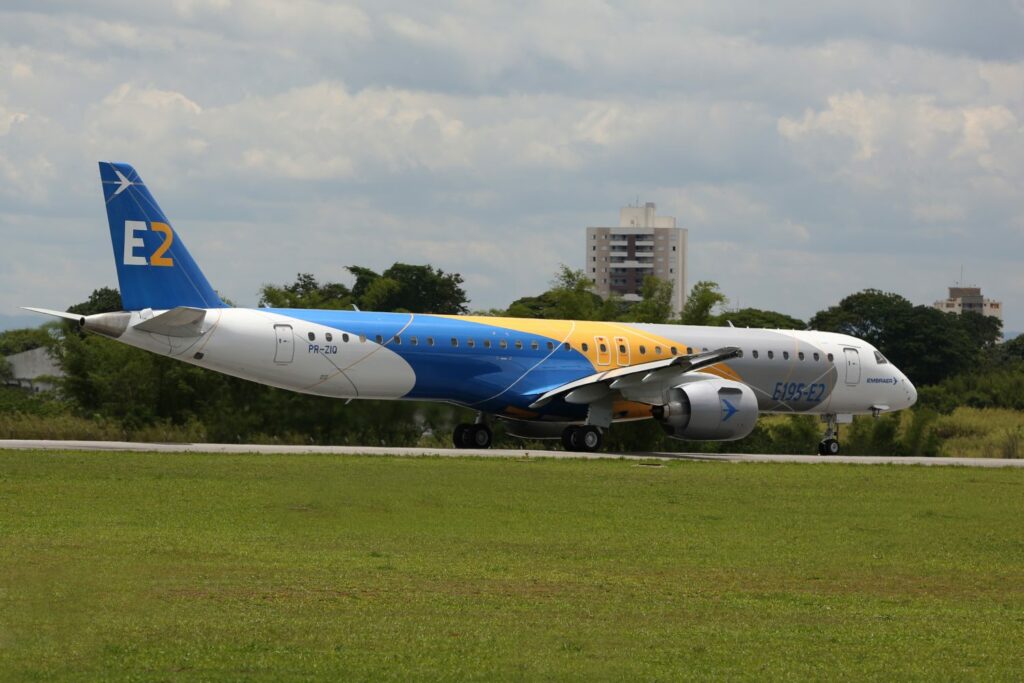 ‘Embraer wil E175-E2 nog dit jaar laten vliegen’
