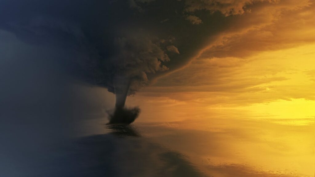 Tornado in VS verscheurt vliegtuig UPS