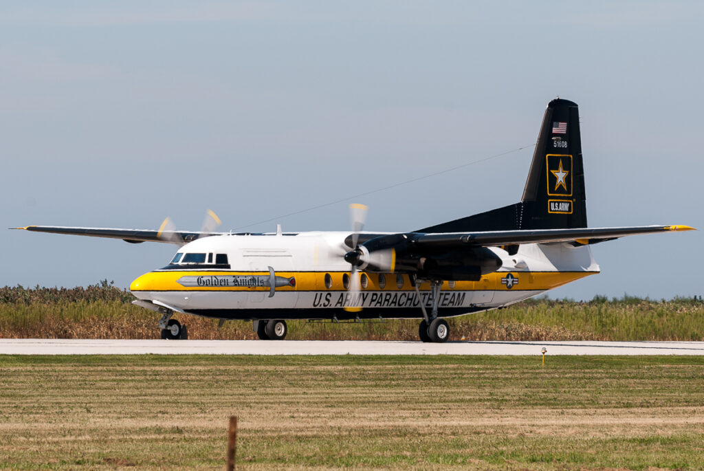 Voorbereiding Fokker Friendship voor terugkeer naar Nederland