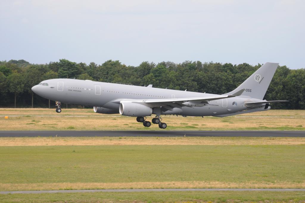 Eerste Nederlandse evacuatievlucht geland op Schiphol