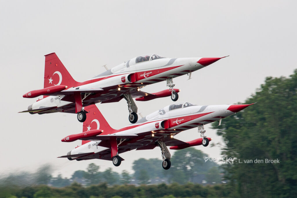 NF-5 straaljager Turks demoteam neergestort