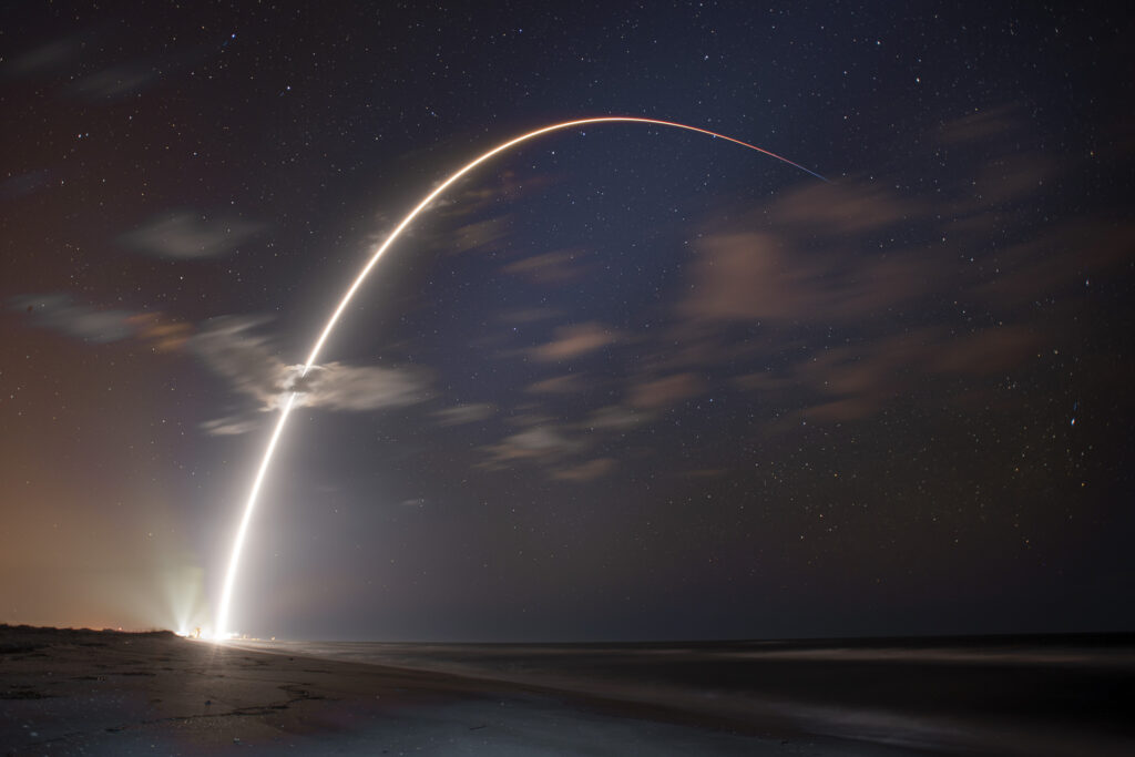Elon Musk: SpaceX in gesprek met luchtvaartmaatschappijen