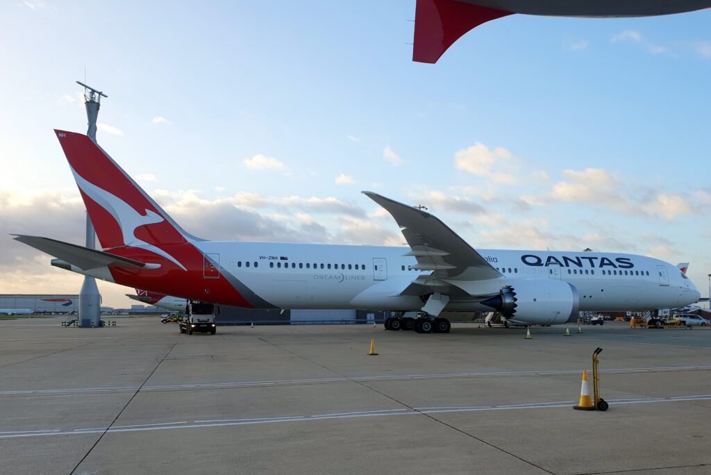 Onnauwkeurigheid dwingt Qantas-787 tot terugkeer