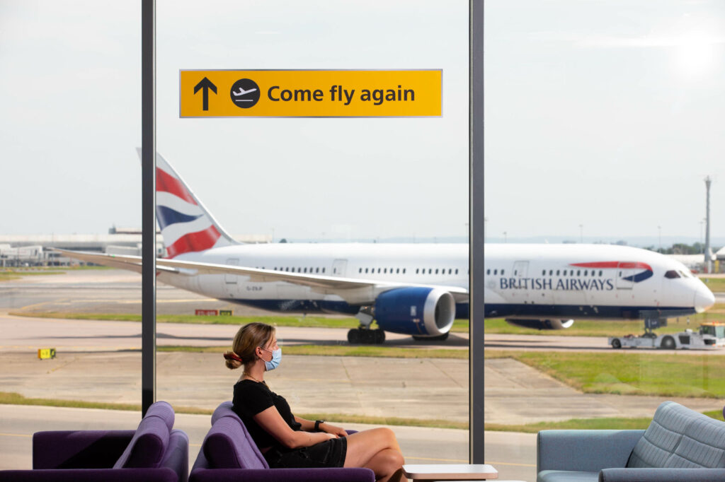 Grootste luchthaven van Europa ligt volledig plat