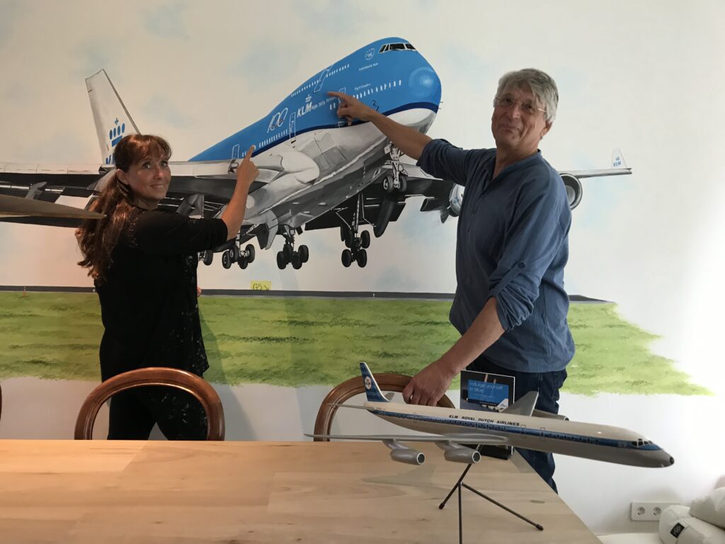 Door KLM nog maar één logeerkamer | Interview