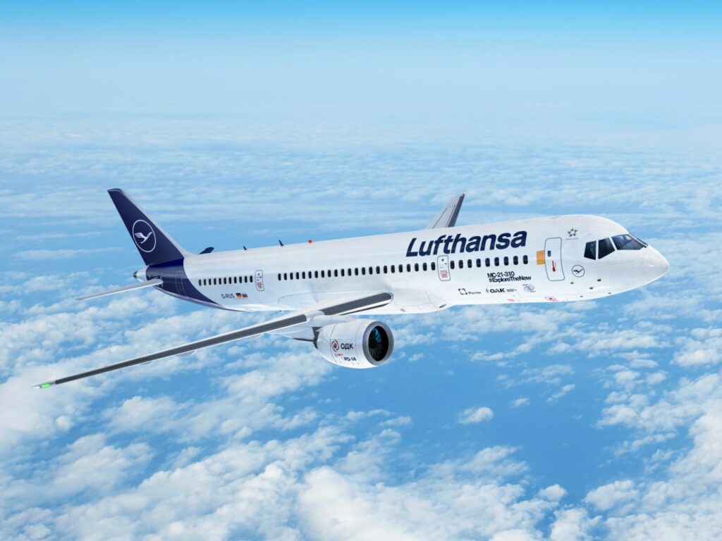 Rostec presenteert MC-21 in kleurenschema Lufthansa, American