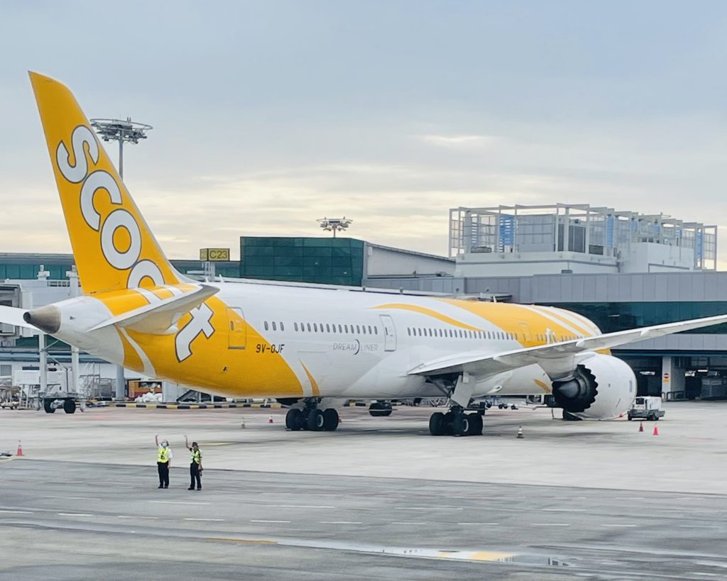Steward steelt tienduizenden euro’s van airline