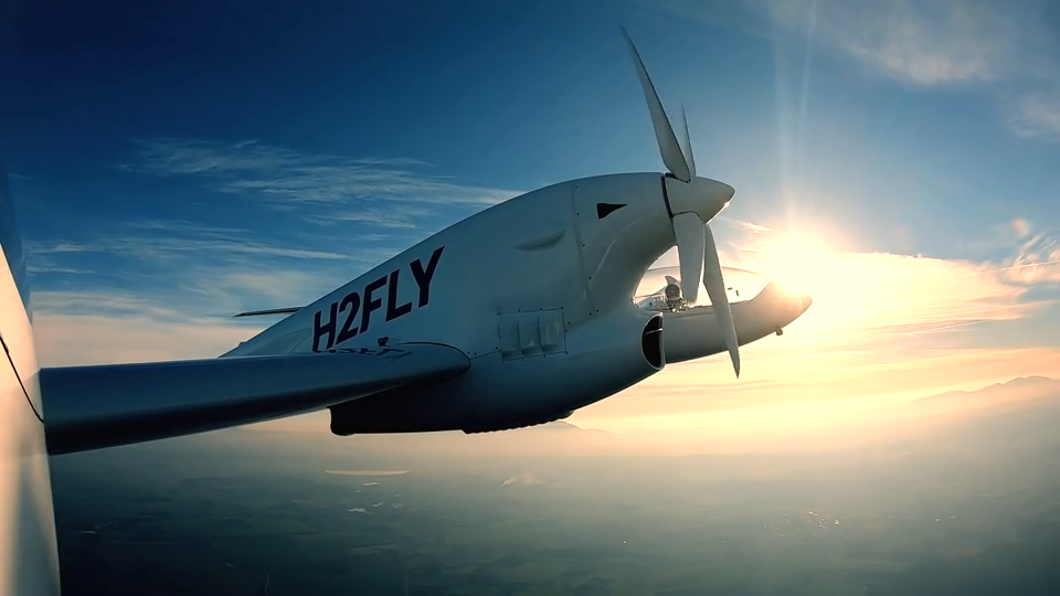 H2FLY HY4