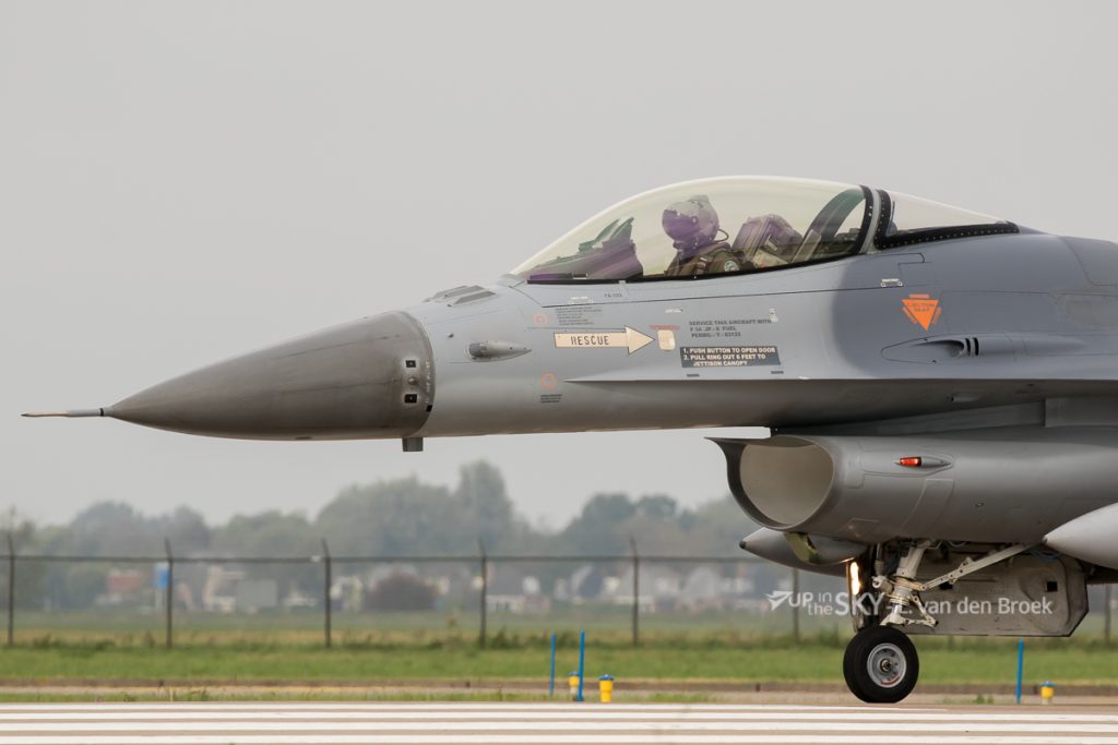 Buurland oefent met F-16’s om paraatheid op peil te houden