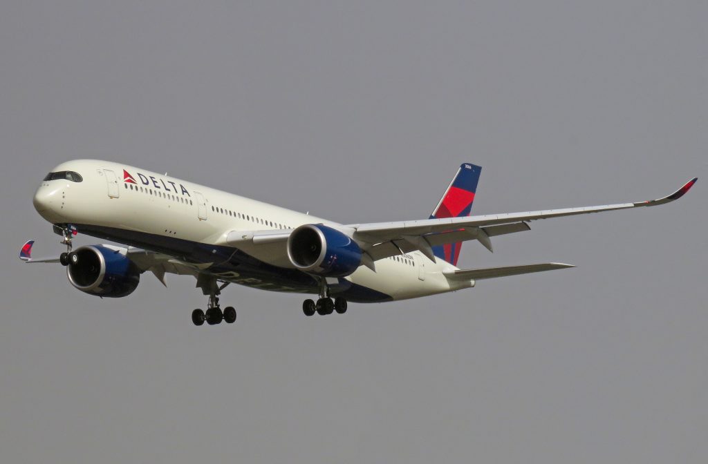 Delta A350 te bewonderen op zeer korte vlucht
