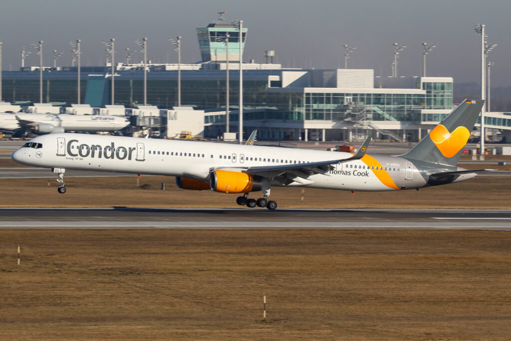 Condor 757 vliegt ongebruikelijke route