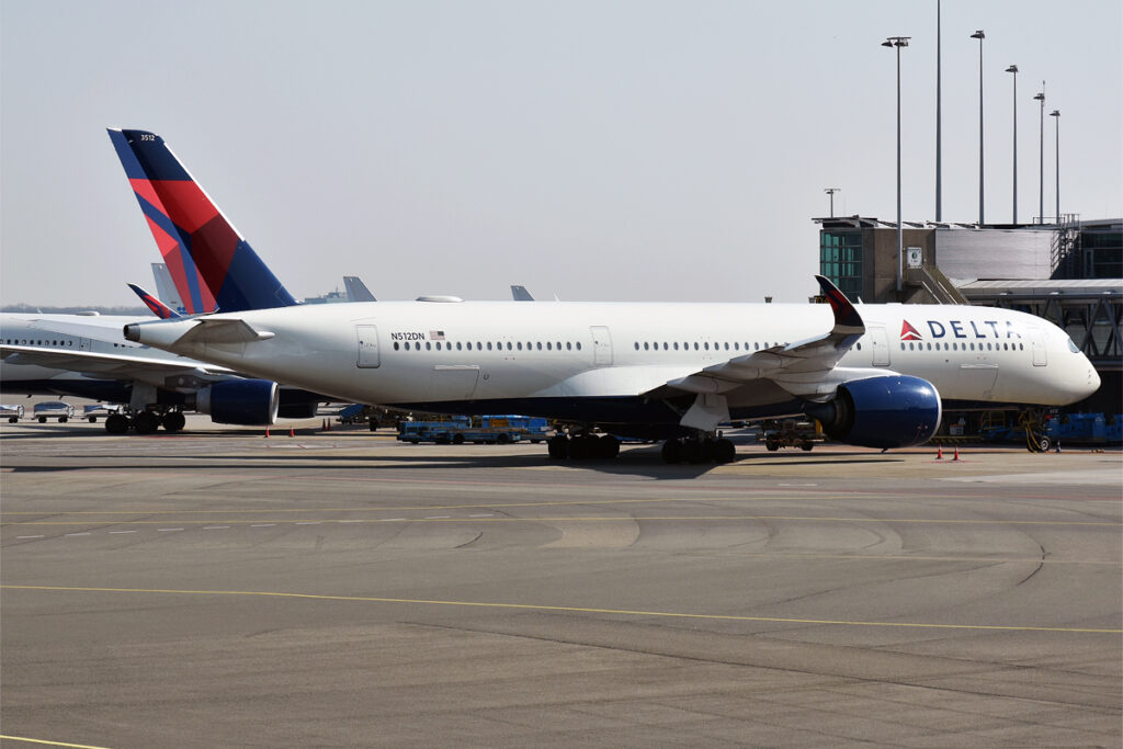 Opmerkelijke uitwijk A350 op weg naar Schiphol