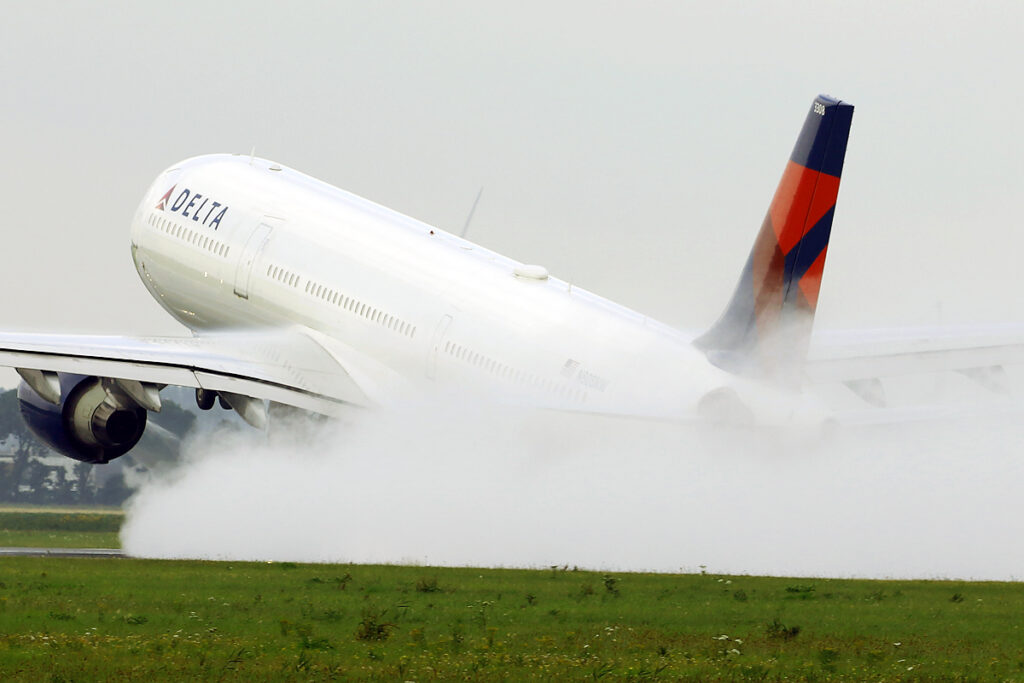 Amerikaanse senatoren boos op Delta Air Lines