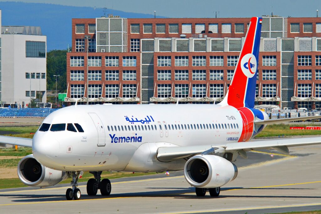 Airbus A320 plat gegooid