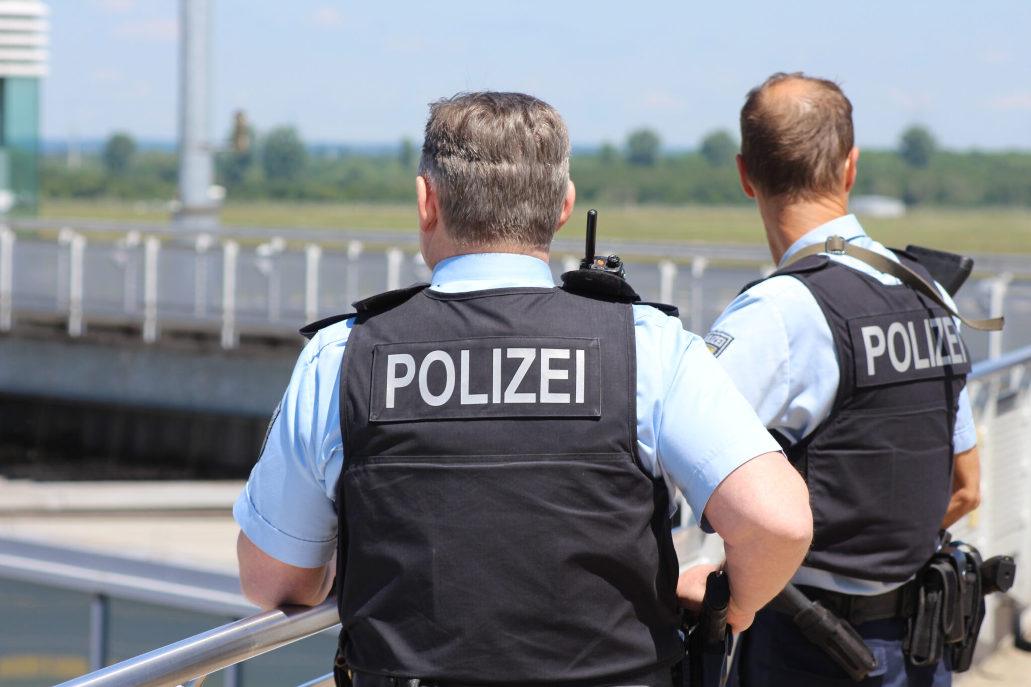 Douane betrapt passagier met 24 kilo drugs op luchthaven