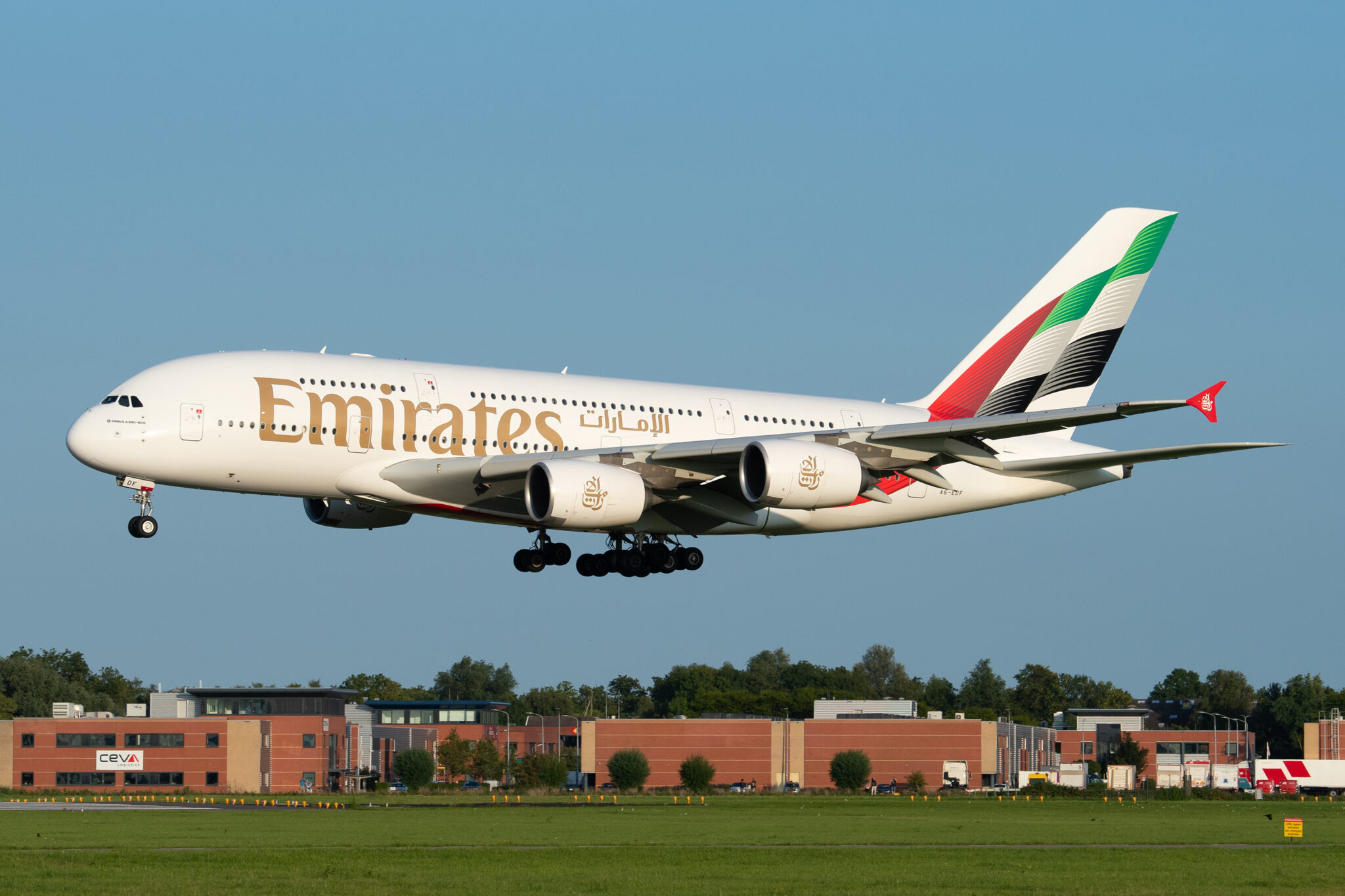 Emirates houdt vijftien Airbus A380’s voorlopig aan de grond