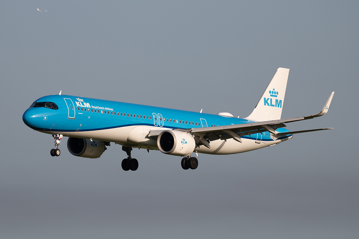 Hoogste baas zet KLM-crew in het zonnetje